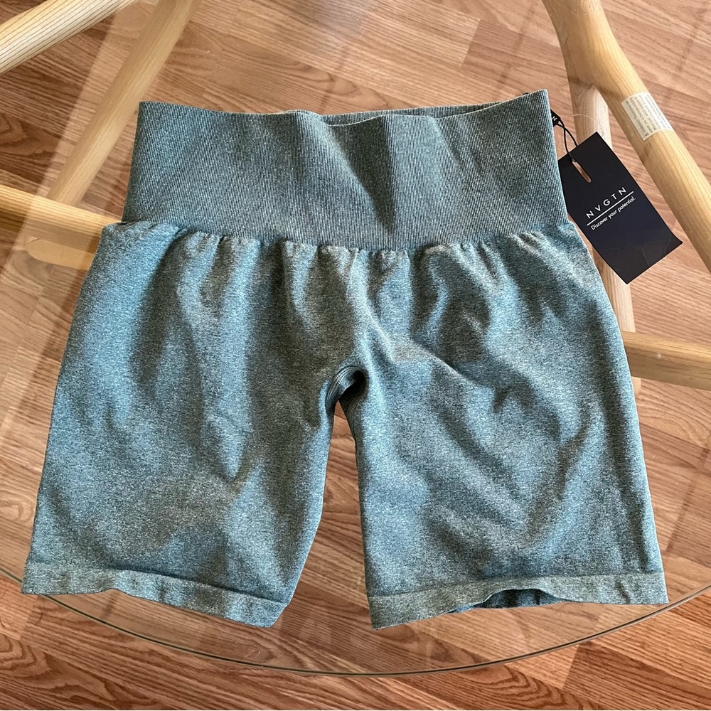 NVGTN shorts size M
